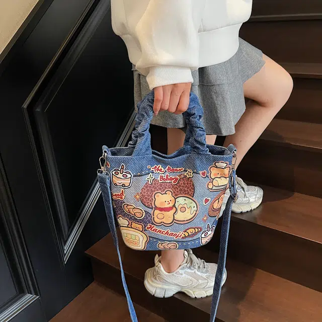 捷朗仕 卡通可爱小熊简约印花小众设计百搭通勤 布 单肩斜挎手提包 女款 多色