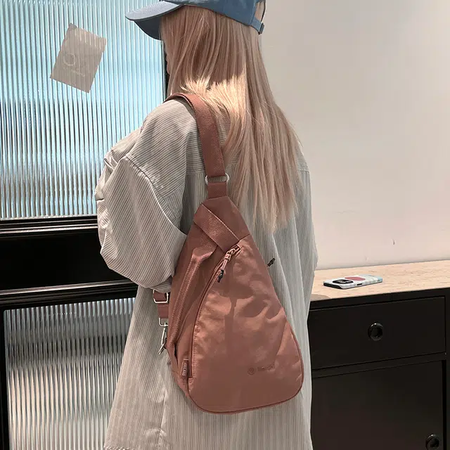 捷朗仕 多功能运动出行百搭 尼龙布 胸包 男女同款情侣款 多色