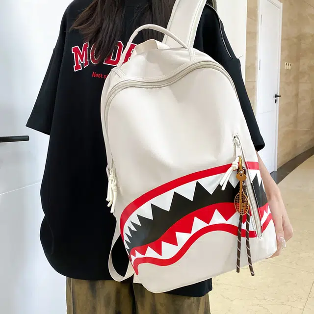 捷朗仕 鲨鱼百搭时尚设计 尼龙 双肩包 男女同款情侣款 多色