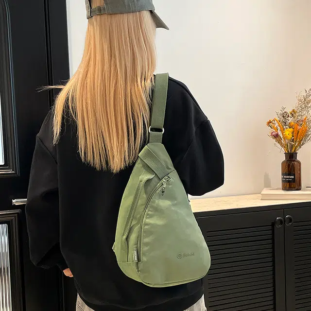 捷朗仕 多功能运动出行百搭 尼龙布 胸包 男女同款情侣款 多色