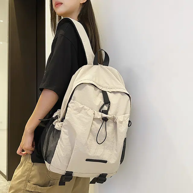 捷朗仕 时尚纯色简约百搭抽绳轻便 尼龙 双肩包 男女同款情侣款 米白色/黑色/焦糖色/酒红色/军绿色