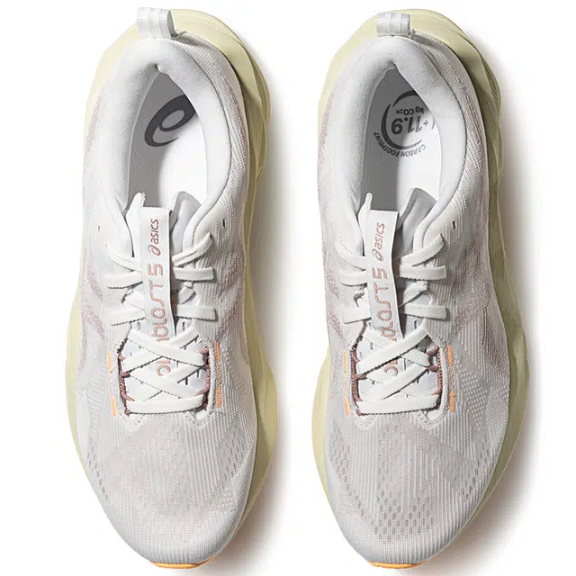 Asics NOVABLAST 5
