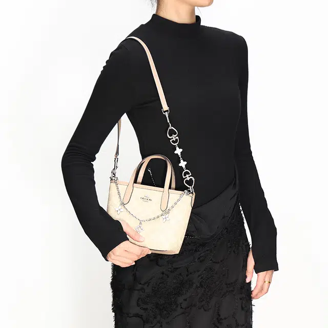 City 15Tote