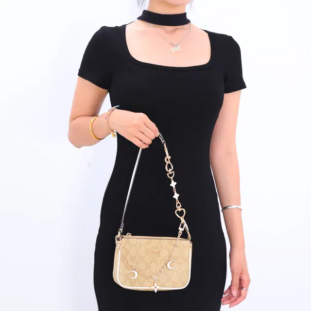 nolita 19coach