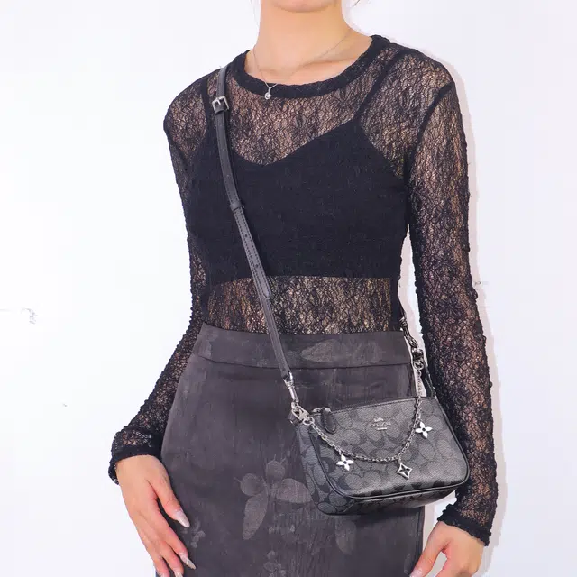 CoachNolita19