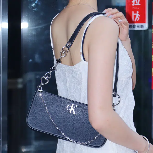 CKCalvin Klein