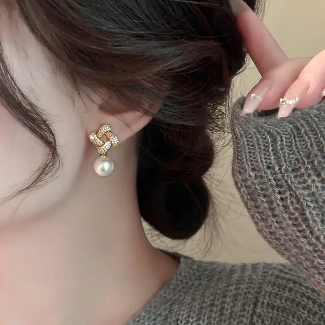 18K