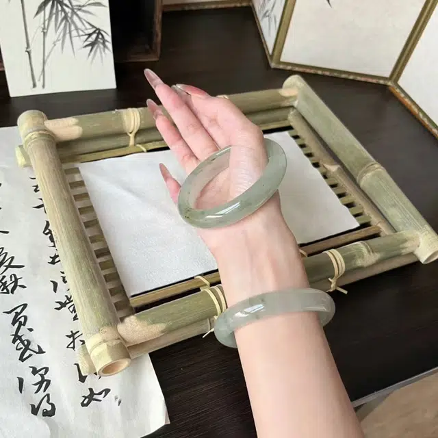 华熹福珠宝 青山黛翠玉美人镯平安新中式古风国潮清冷优雅高级感气质温婉旗袍汉服 天山翠 手镯 女款