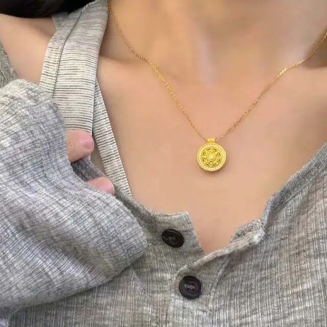 S925