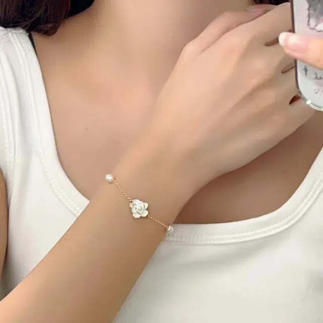 S925