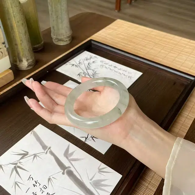 华熹福珠宝 青山黛翠玉美人镯平安新中式古风国潮清冷优雅高级感气质温婉旗袍汉服 天山翠 手镯 女款