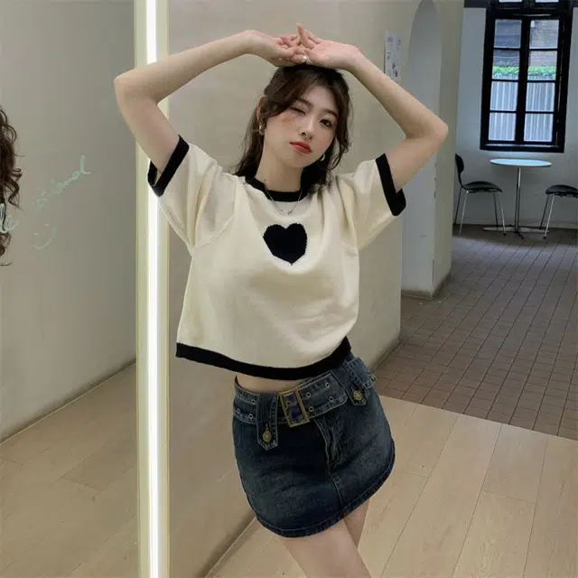 FWTW SS24 chic T