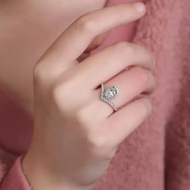 INS 925