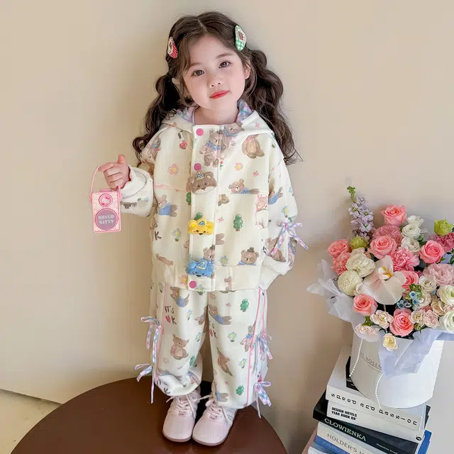 米囹休闲运动套装 卡通可爱立体 儿童款