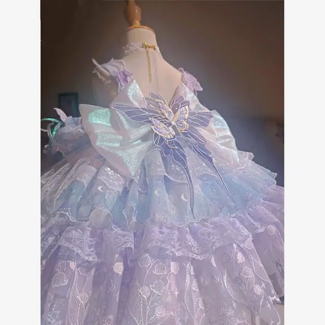 2025 lolita