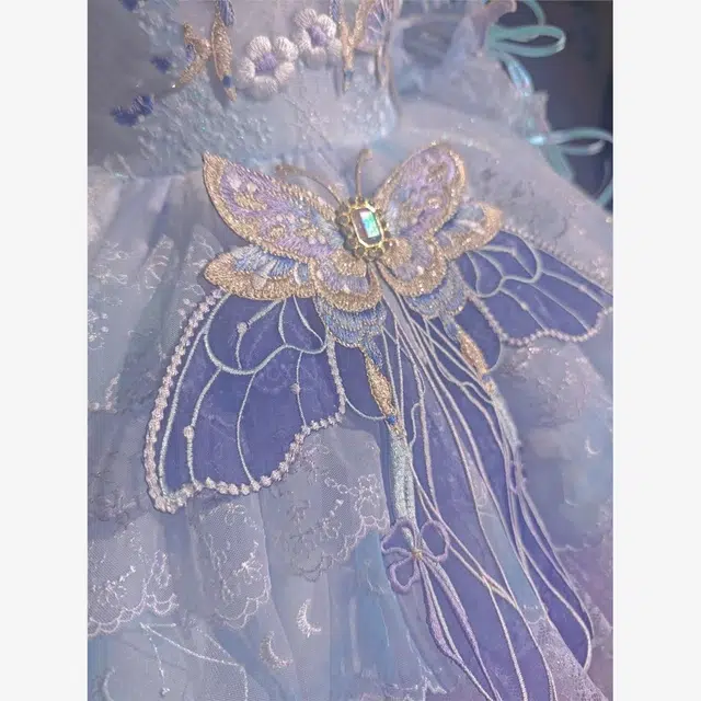 2025 lolita