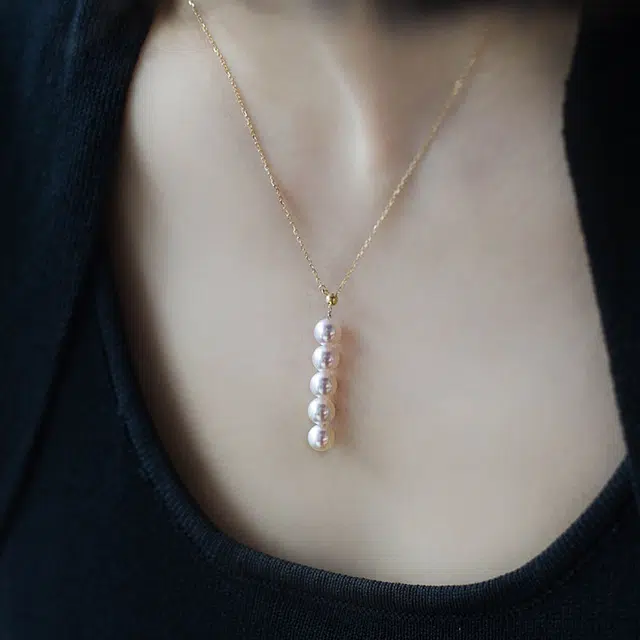AKOYA