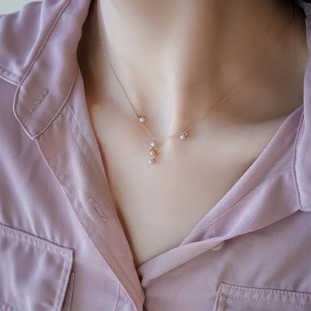 AKOYA 18K