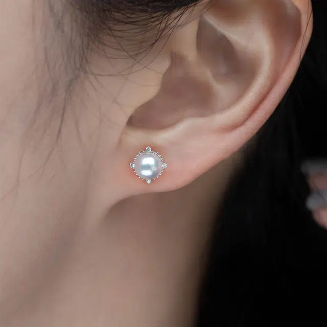AKOYA 18K6-6.5 2162