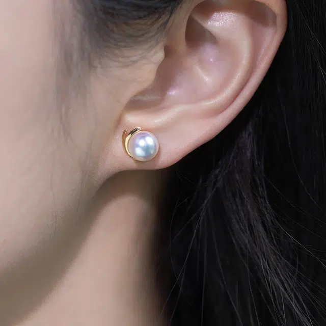 AKOYA 18K
