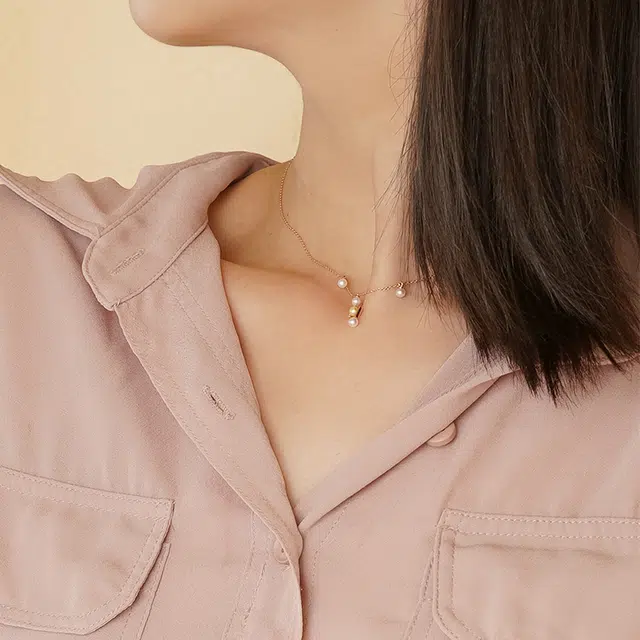 AKOYA 18K