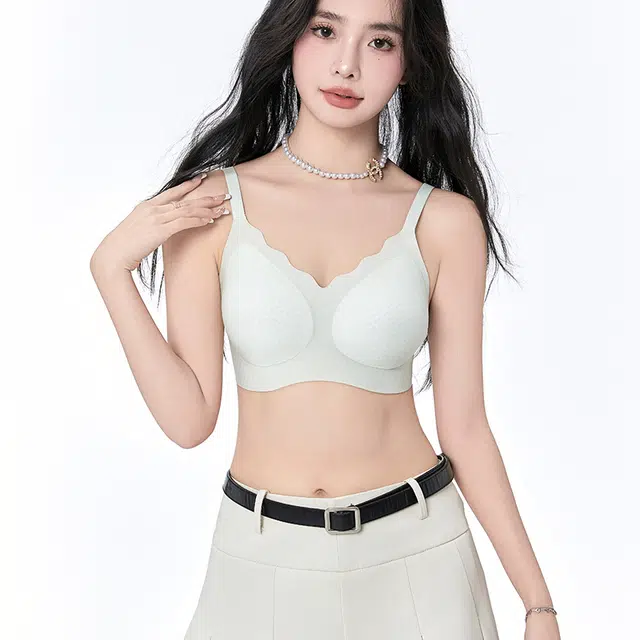 顶瓜瓜 无痕透气小胸聚拢薄款无钢圈胸罩防下垂内衣文胸 女款
