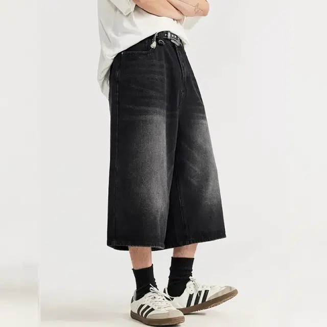 FOREVER 21