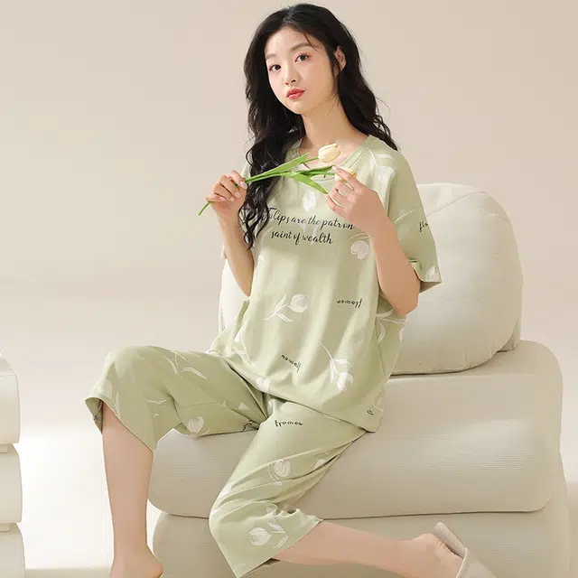 欧迪芬 纯棉圆领自带胸垫短袖松紧腰长裤睡衣套装 女款 绿色