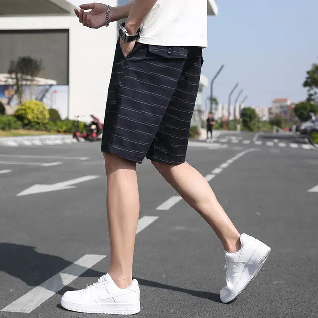 雅鹿 条纹纯棉百搭薄款宽松中腰潮牌简约沙滩裤运动五分休闲短裤 男款