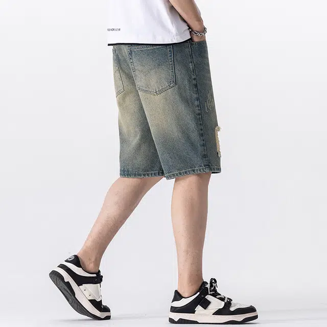 雅鹿 休闲破洞百搭水洗做旧薄款五分牛仔短裤 男款 黄泥蓝