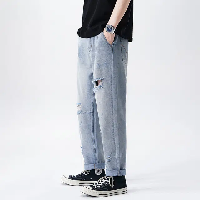 雅鹿 直筒宽松破洞水洗牛仔裤 男款 浅蓝