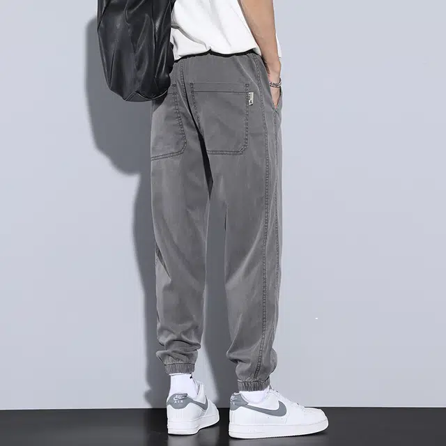 雅鹿 潮牌纯色简约束脚宽松中腰潮牌百搭休闲九分牛仔裤 男款