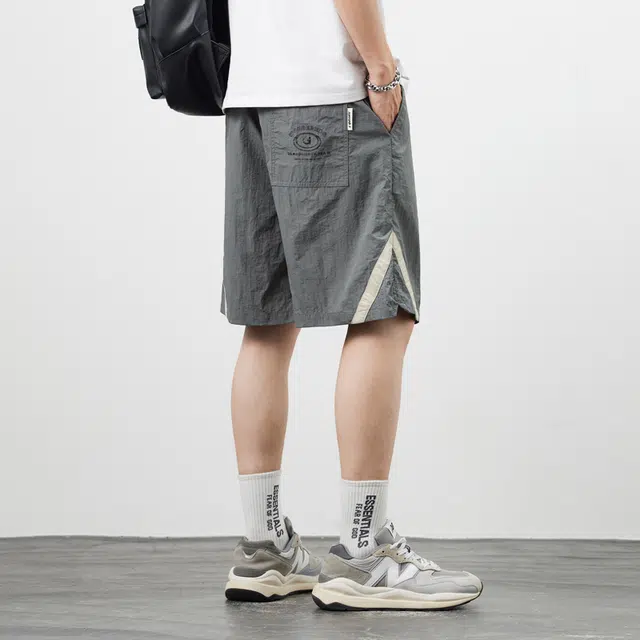 雅鹿 薄款系带宽松工装百搭休闲短裤 男款