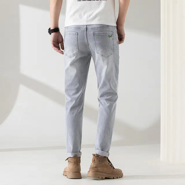 雅鹿 水洗耐磨百搭中腰拉链直筒修身休闲牛仔裤 男款 灰白