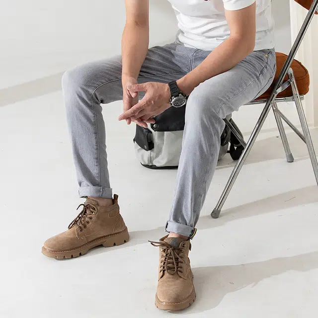 雅鹿 浅色直筒修身百搭休闲中腰水洗耐磨复古做旧牛仔裤 男款 灰白