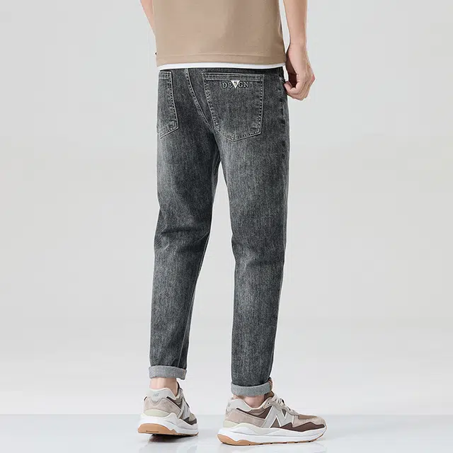 雅鹿 复古水洗做旧宽松弹力直筒休闲百搭牛仔裤 男款 黑灰