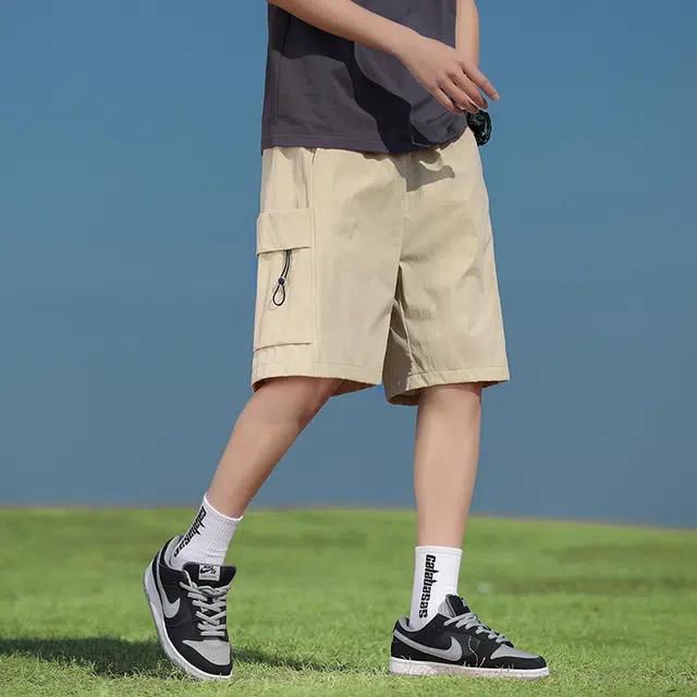 雅鹿 纯色中腰系带宽松五分休闲短裤 男款