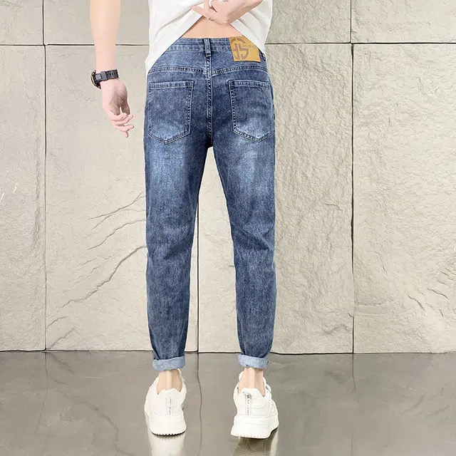 雅鹿 水洗耐磨百搭复古怀旧休闲中腰修身舒适九分牛仔裤 男款 浅蓝