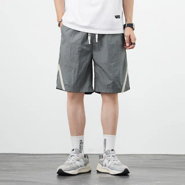 雅鹿 薄款系带宽松工装百搭休闲短裤 男款