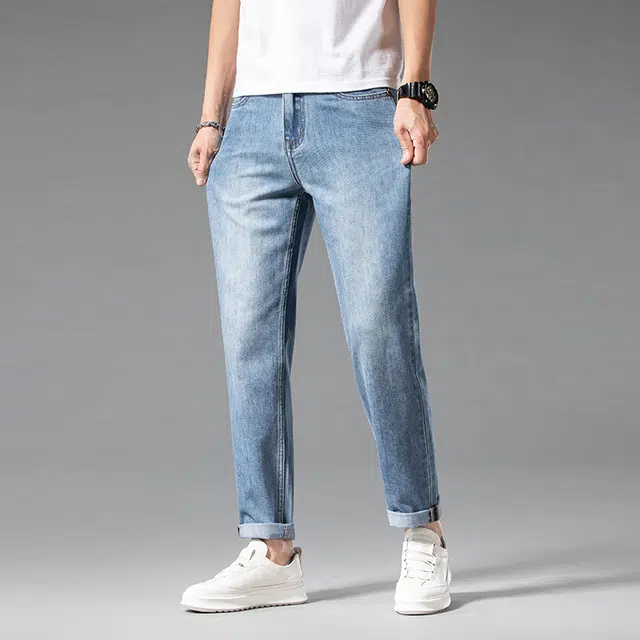 雅鹿 美式休闲直筒水洗耐磨垂感百搭中腰九分牛仔裤 男款 浅蓝