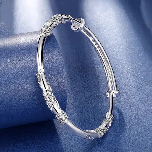 谧月珠宝 繁花似锦 推拉年轻  小众高级感 可调节素圈叠戴 实心简约 新中式小众高级感 国风雕刻轻奢古法 合金 手镯 女款