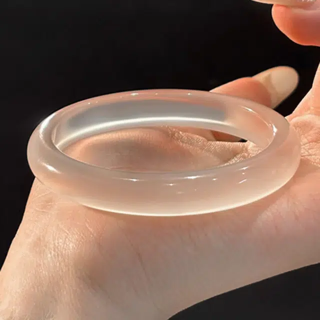 谧月珠宝 新中式国潮风韵水润冰透白月光浅金粉美人镯公主风优雅大气汉服旗袍百搭手饰好运天然 玛瑙 玉石手镯 男女同款情侣款