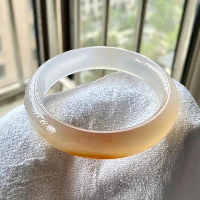 谧月珠宝 一口蛋黄 简约精致甜美国风古韵轻奢气质优雅 小清新森系小众设计新中式国潮 旗袍汉服 玛瑙 玉石手镯 女款
