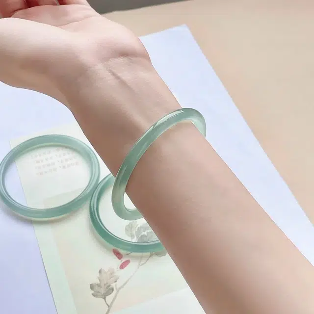 谧月珠宝 新中式 国潮风 冰翠油青美人条 一步一响国风复古叮当 清新雅致 玛瑙 手镯 女款 精美礼盒