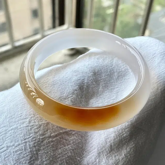 谧月珠宝 一口蛋黄 简约精致甜美国风古韵轻奢气质优雅 小清新森系小众设计新中式国潮 旗袍汉服 玛瑙 玉石手镯 女款