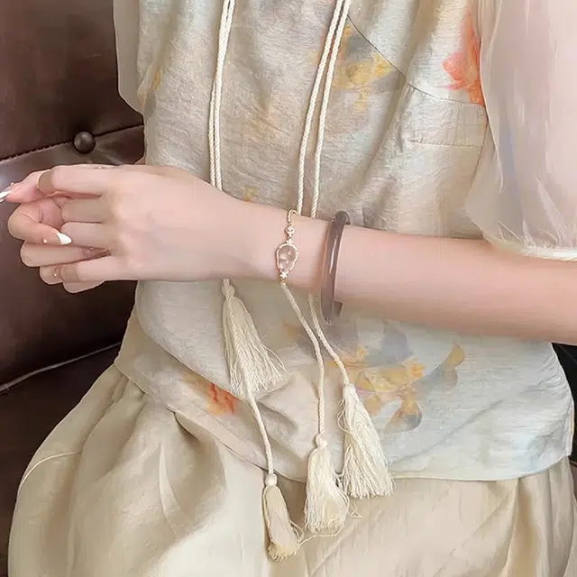 谧月珠宝 冰茶色小众古香古色显白水润素圈新中式国风清冷感轻奢通勤 甜蜜饰爱 显白 气质 玛瑙 玉石手镯 女款