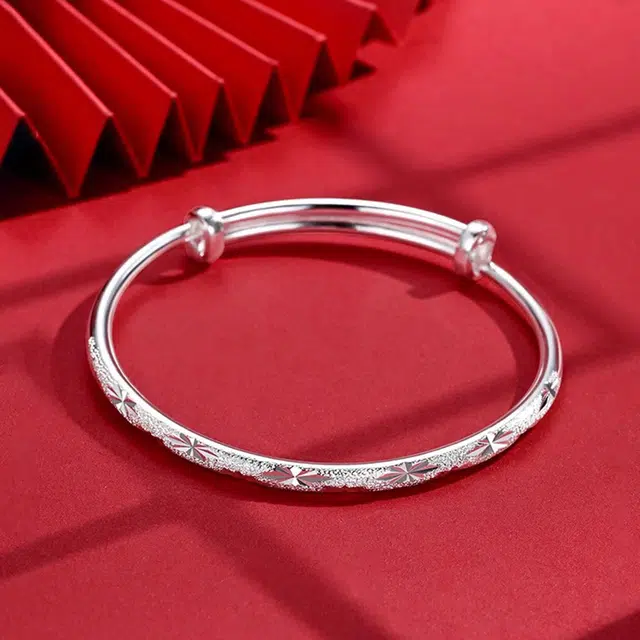 谧月珠宝 大气显年轻小众设计莫比乌斯环系列开口可调节轻奢素圈设计新中式国潮风满天星系列繁花似锦 合金 手镯 女款