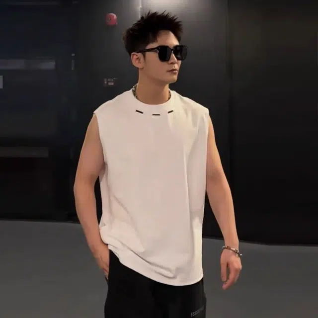 徐太浪 纯色简约舒适百搭休闲时尚圆领无袖背心 男女同款