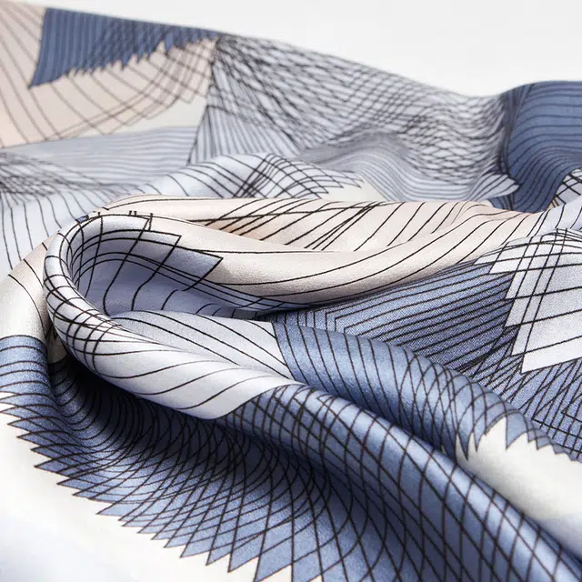 纳兰杜 线条装饰百搭高级感时尚外搭小众设计 桑蚕丝 丝巾 女款