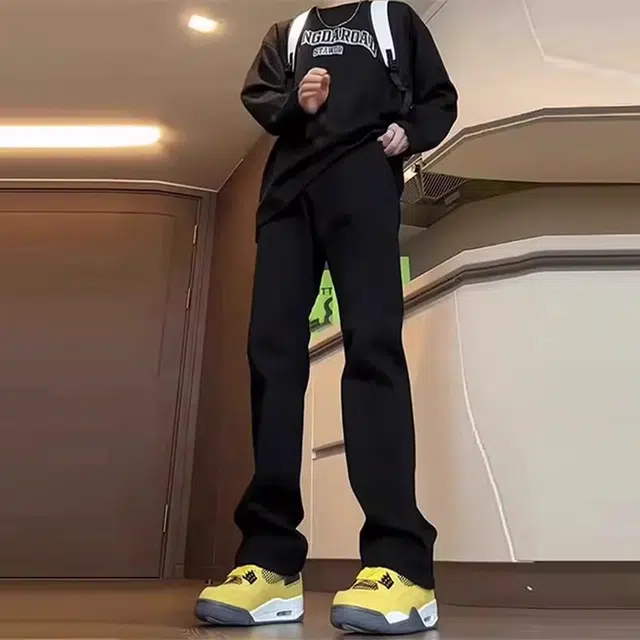 八哥 弯刀微喇裤美式高街无性别主义水洗做旧基础款系带弹力百搭透气显高通勤纯色复古直筒牛仔裤 男女同款
